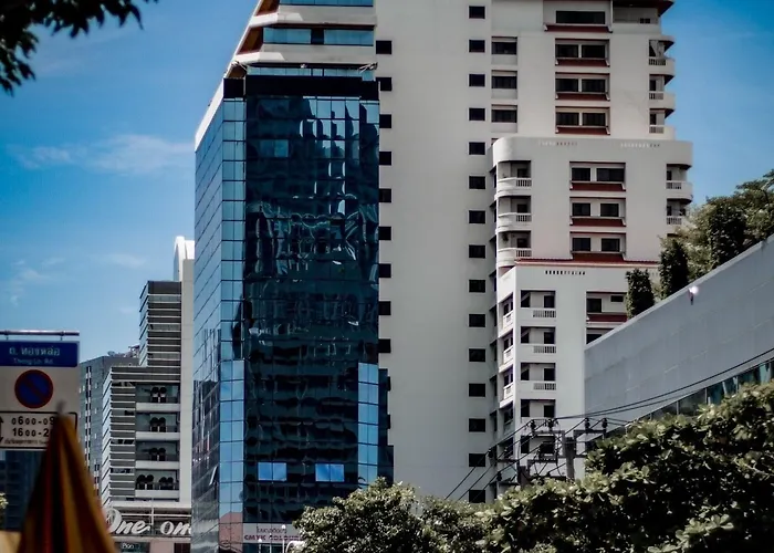 Hotel United Tower Thonglor By Aspira 3*