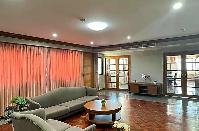 United Tower Thonglor By Aspira Bangkok