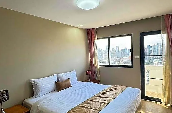 United Tower Thonglor By Aspira Hotel 3*