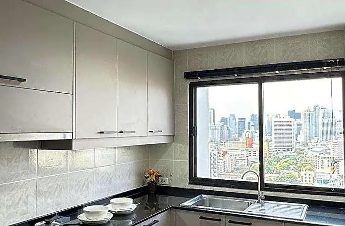 United Tower Thonglor By Aspira 3* Bangkok